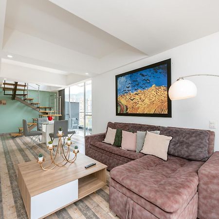 Apartamentos Borbon Suites Medellín Exteriör bild