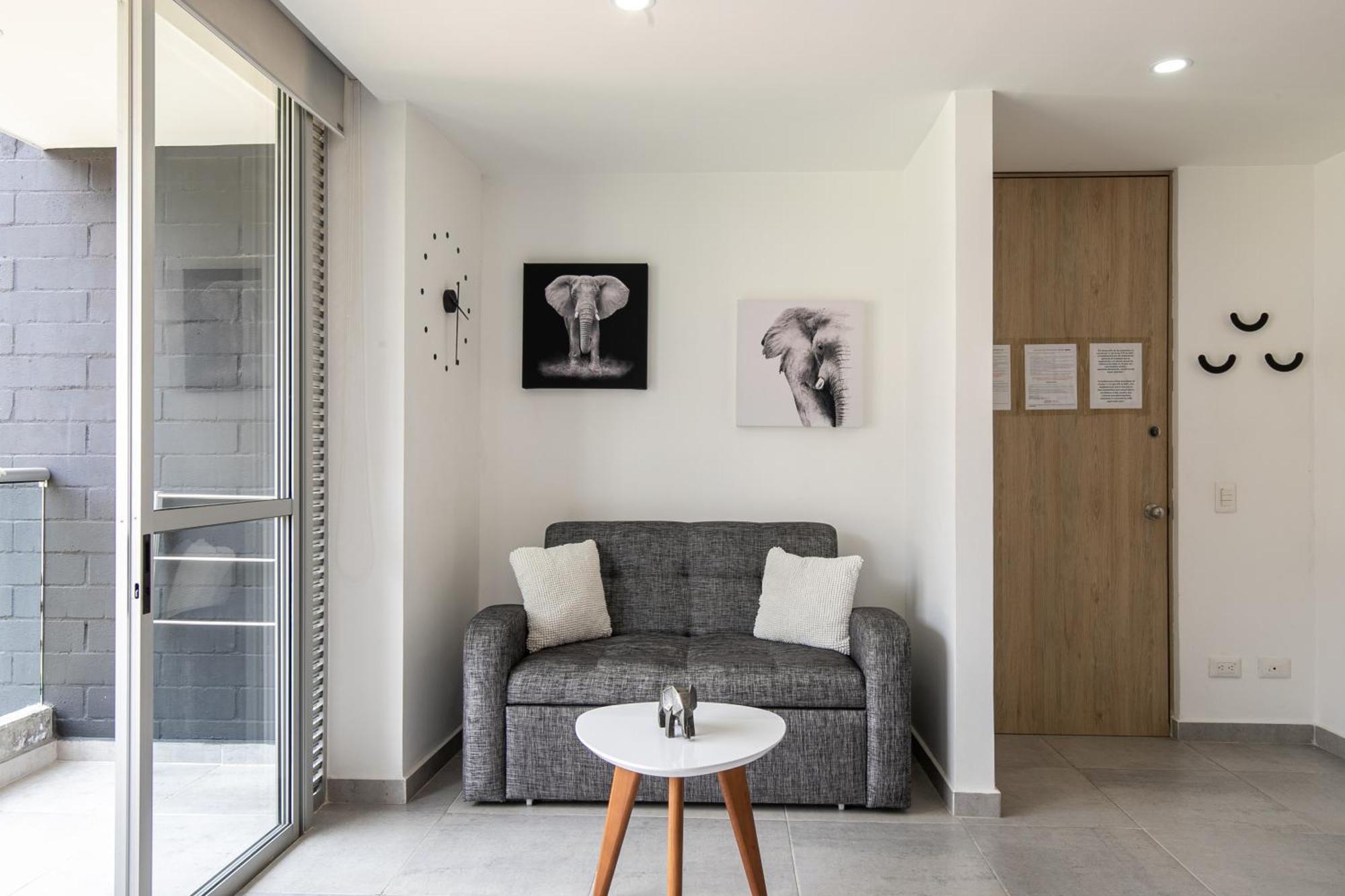 Apartamentos Borbon Suites Medellín Exteriör bild