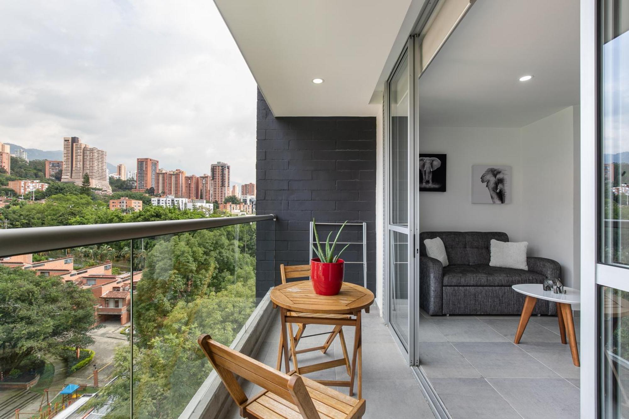 Apartamentos Borbon Suites Medellín Exteriör bild