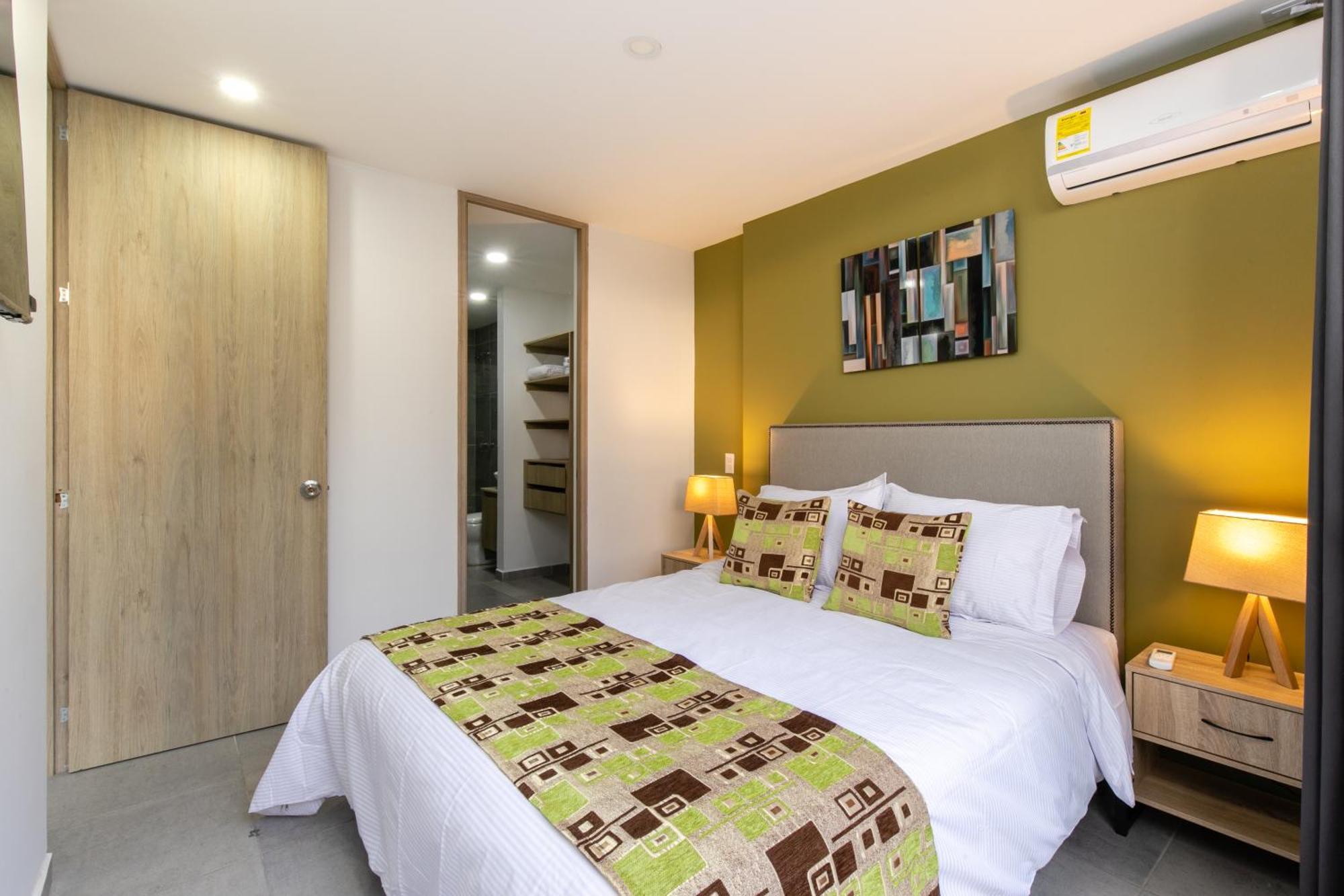 Apartamentos Borbon Suites Medellín Exteriör bild