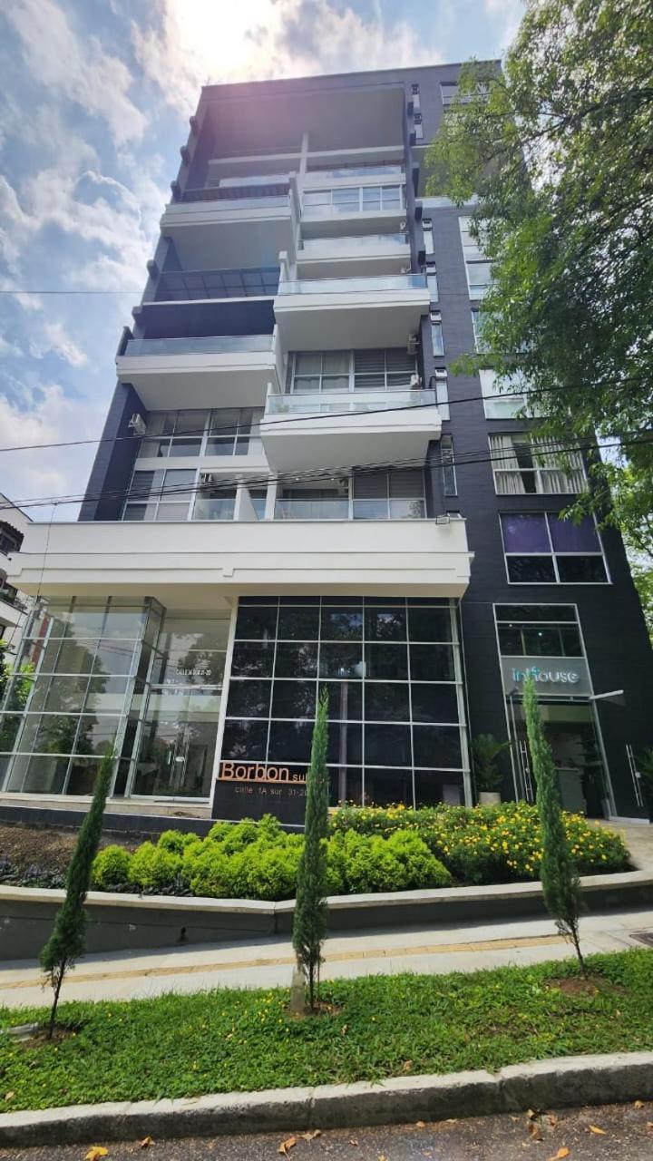 Apartamentos Borbon Suites Medellín Exteriör bild